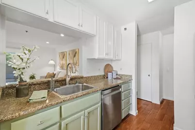 661 Royston Ln 140, Hayward, CA 94544 - Photo 29