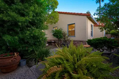21873 Hermosa Ave, Cupertino, CA 95014 - Photo 43