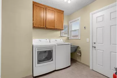21873 Hermosa Ave, Cupertino, CA 95014 - Photo 33