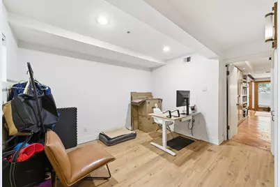 327 San Jose Ave, San Francisco, CA 94110 - Photo 15