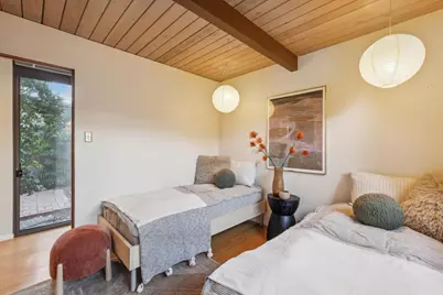 1070 Harriet St, Palo Alto, CA 94301 - Photo 43