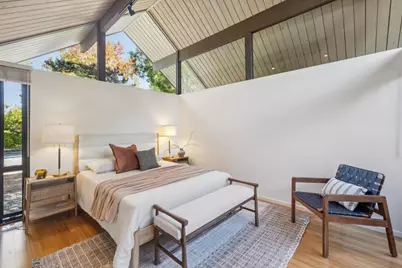 1070 Harriet St, Palo Alto, CA 94301 - Photo 39
