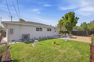 832 Mary Ct, Campbell, CA 95008 - Photo 45