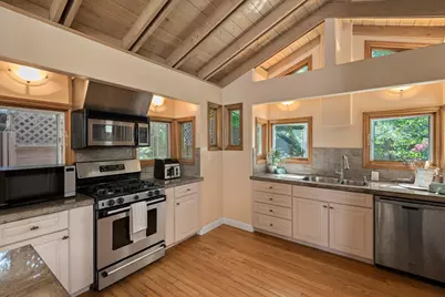 148 Kingsley Ave, Palo Alto, CA 94301 - Photo 15