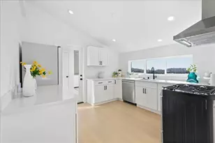 2121 Arthur Ave, Belmont, CA 94002 - Photo 15