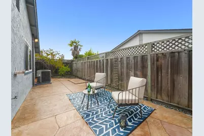 2104 Meadow View Pl, San Mateo, CA 94401 - Photo 33