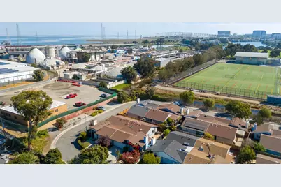2104 Meadow View Pl, San Mateo, CA 94401 - Photo 43