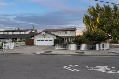 1001 Phelps Ave, San Jose, CA 95117 - Photo 5