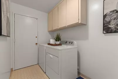 1001 Phelps Ave, San Jose, CA 95117 - Photo 35