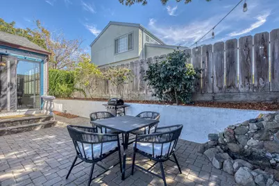4 Primrose Cir, Seaside, CA 93955 - Photo 25