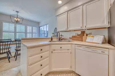 4 Primrose Cir, Seaside, CA 93955 - Photo 11