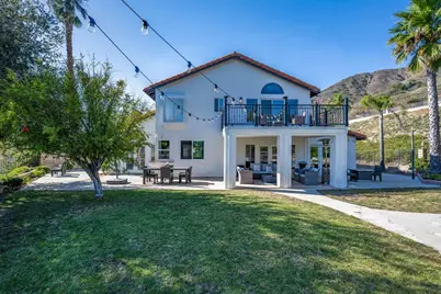 17813 Oakrock Ct, Granada Hills, CA 91344 - Photo 45
