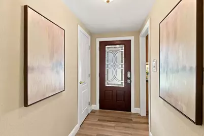 1051 Hewitt Dr, San Carlos, CA 94070 - Photo 5