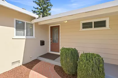 1051 Hewitt Dr, San Carlos, CA 94070 - Photo 3