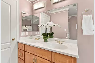 1051 Hewitt Dr, San Carlos, CA 94070 - Photo 37