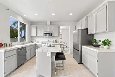 1961 Sugarloaf Mountain Ct, Antioch, CA 94531 - Photo 11