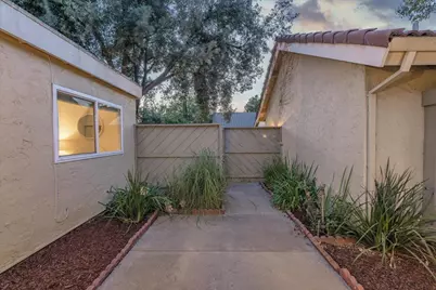 216 Truckee Ln, San Jose, CA 95136 - Photo 33