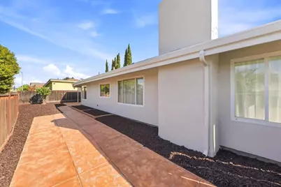 3219 Mabury Rd, San Jose, CA 95127 - Photo 15