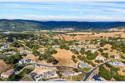 8983 Mimosa Ct, Gilroy, CA 95020 - Photo 19