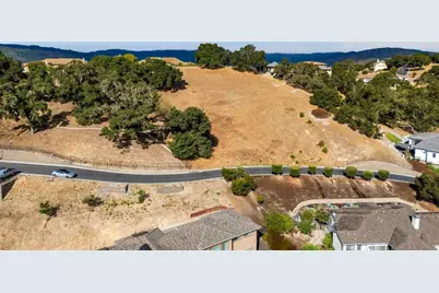 8983 Mimosa Ct, Gilroy, CA 95020 - Photo 9