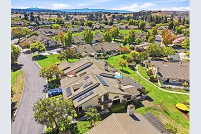 3425 Lake Albano Cir, San Jose, CA 95135 - Photo 33