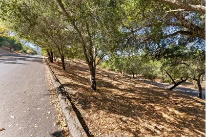 16099 Greenwood Rd, Monte Sereno, CA 95030 - Photo 7