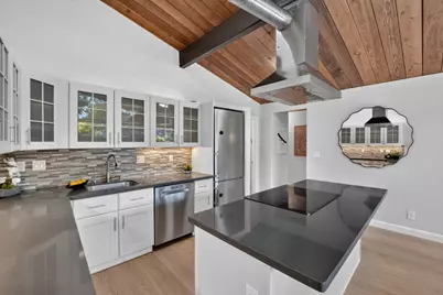 155 Greenmeadow Way, Palo Alto, CA 94306 - Photo 7