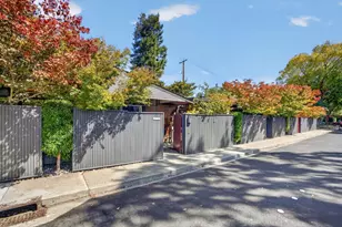 155 Greenmeadow Way, Palo Alto, CA 94306 - Photo 3