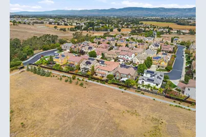 5827 Casita Way, Gilroy, CA 95020 - Photo 73