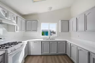 3300 Narvaez Ave 3, San Jose, CA 95136 - Photo 19