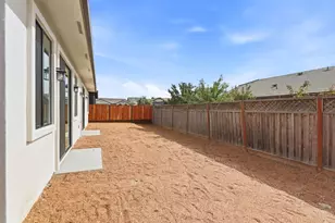 604 Fulton Way, Hollister, CA 95023 - Photo 47