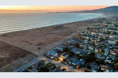213 Myrtle St, Half Moon Bay, CA 94019 - Photo 41