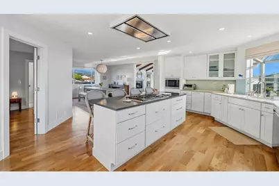 213 Myrtle St, Half Moon Bay, CA 94019 - Photo 15