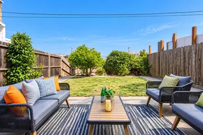 37 Pueblo St, San Francisco, CA 94134 - Photo 25