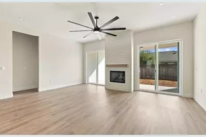 594 Fulton Way, Hollister, CA 95023 - Photo 5