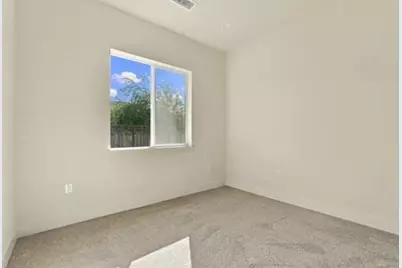 594 Fulton Way, Hollister, CA 95023 - Photo 17