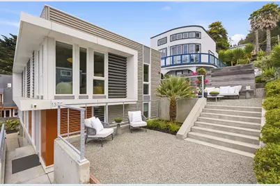 1375 Livingston Ave, Pacifica, CA 94044 - Photo 3