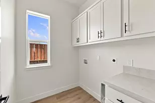 614 Fulton Way, Hollister, CA 95023 - Photo 39