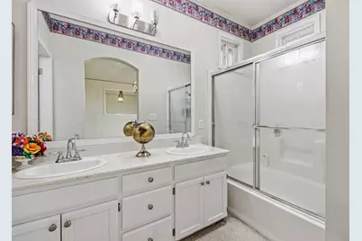 1627 Decarli St, Stockton, CA 95206 - Photo 15