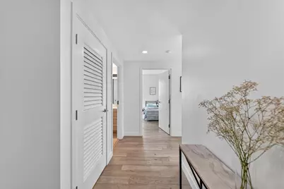 188 W Saint James St 11101, San Jose, CA 95110 - Photo 5