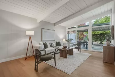 1075 Rembrandt Dr, Sunnyvale, CA 94087 - Photo 15