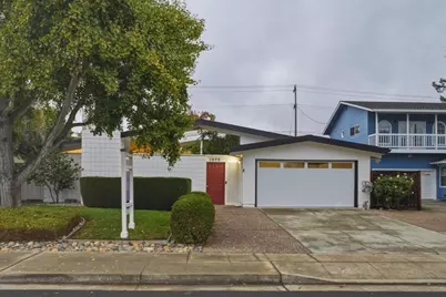 1075 Rembrandt Dr, Sunnyvale, CA 94087 - Photo 43