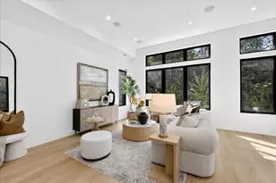 1084 Moffett Cir, Palo Alto, CA 94303 - Photo 37