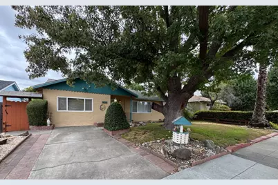 894 Hazelnut Ct, Sunnyvale, CA 94087 - Photo 1