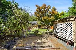 894 Hazelnut Ct, Sunnyvale, CA 94087 - Photo 37