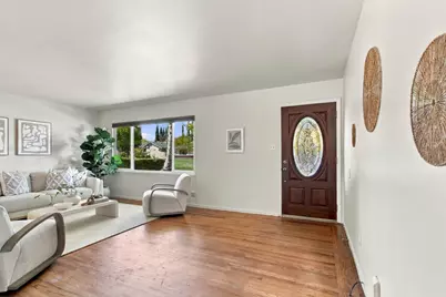 894 Hazelnut Ct, Sunnyvale, CA 94087 - Photo 11
