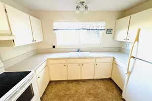 3258 Villa Cir, Marina, CA 93933 - Photo 9