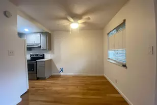 3813 Barker Dr, San Jose, CA 95117 - Photo 27