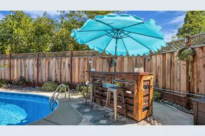 7385 Thayer Ct, Gilroy, CA 95020 - Photo 17