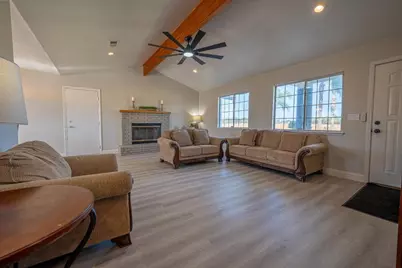 17864 Road 25, Madera, CA 93638 - Photo 9